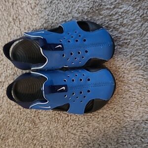 Nike Toddler Sunray Proctert 2 Water Sandals Size 8.5
